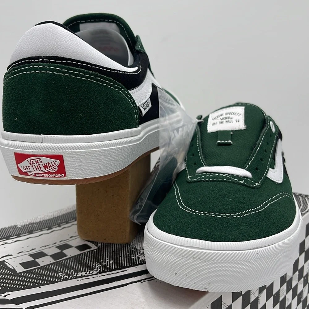 Vans Men's Green and Black Sneakers Gilbert Crocke
Dark Green/White
VN0A5JIFDGY - Picture 8 of 16